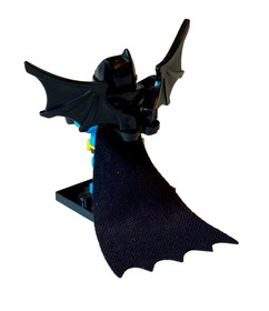 Lego Nightwing 70922 Wings and Cape Batman Movie Super Heroes Minifigure