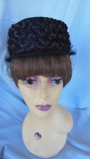 Women's Vintage Straw Hat w/ Face Netting - Black Hat with Back Bow - Size 23