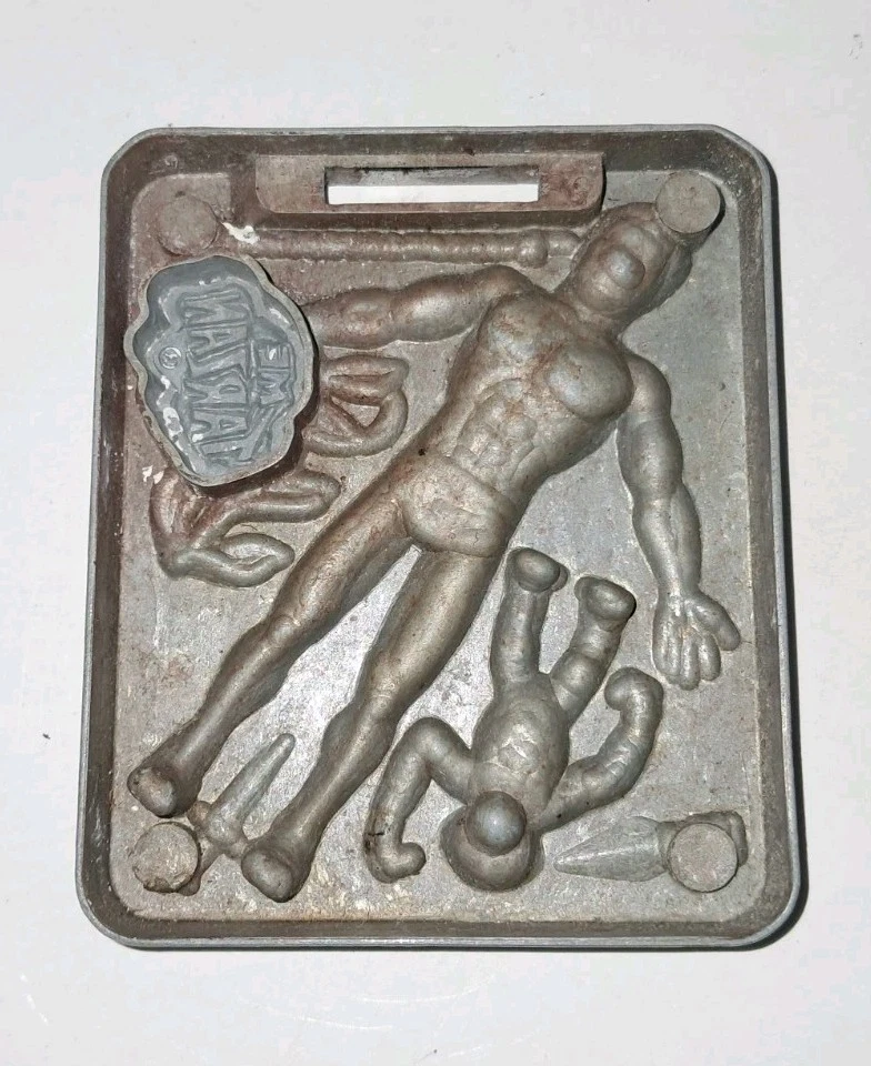 Molde de metal Tarzán 1966 Mattel Thingmaker con guepardo - Espeluznante fabricante de orugas Foto 2 de 3