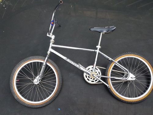 Hutch BMX Bicycle 1980 s Pro Racer 20 Inch Chrome Old School Vintage ORIGNAL - Picture 2 of 7