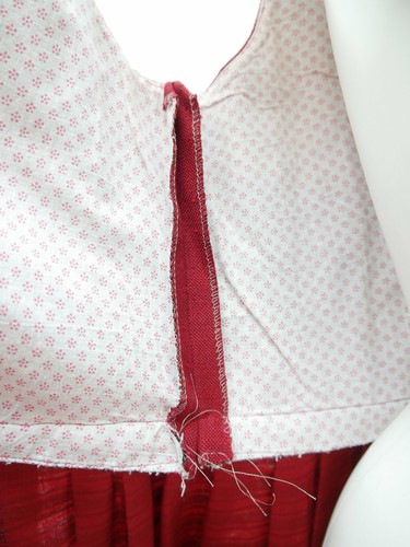 Distler Original Baumwolle rot mit Wienernaht fesches Dirndl mit Schürze Gr.46 - Bild 7 von 8