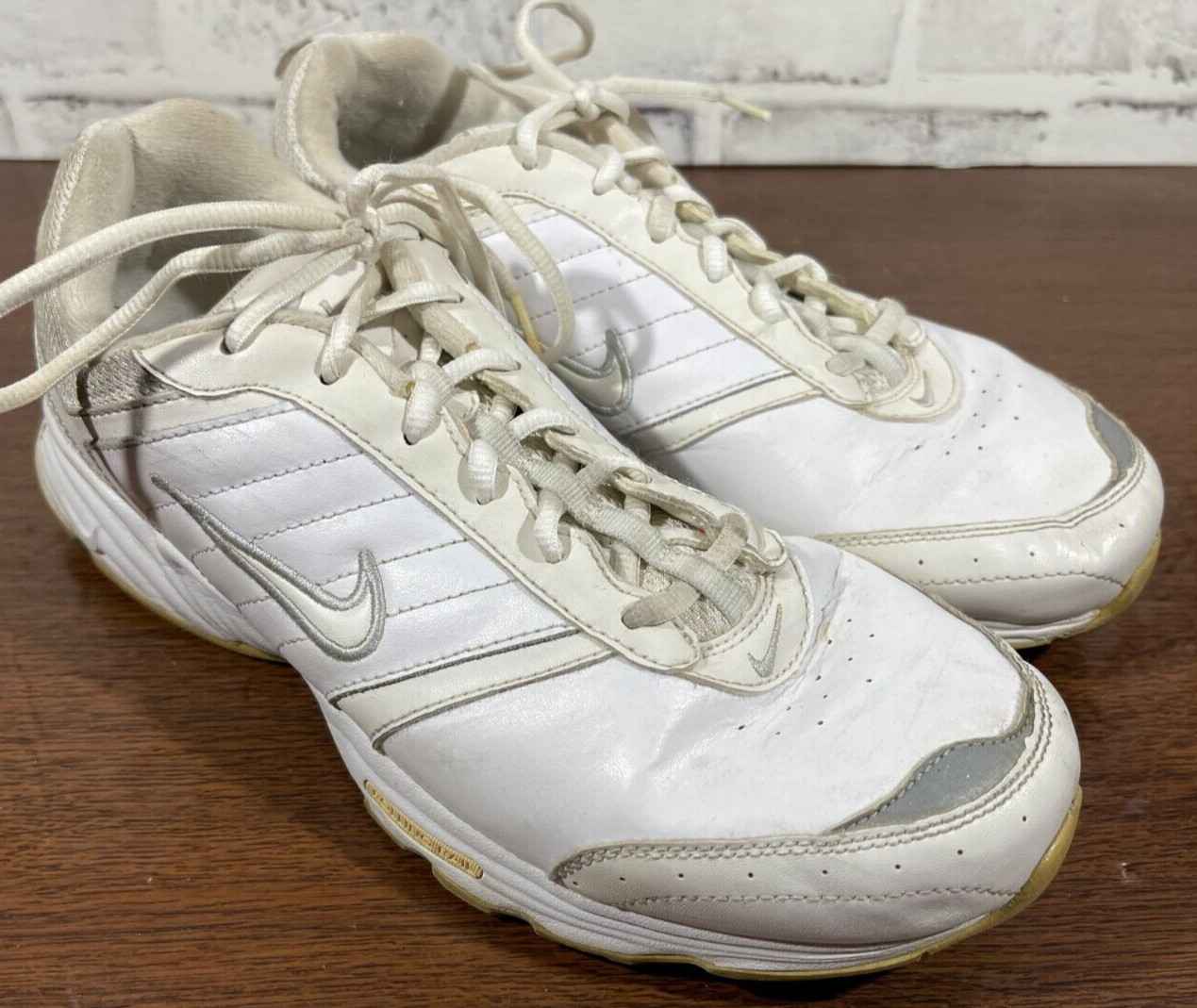 Nike Sneakers - 318167 - Mens Size 9.5 - White - Leather
