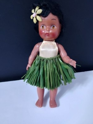 Vintage Native Hawaiian Girl Doll Grass Skirt Hula 7.5''  Tall Made in Hong Kong