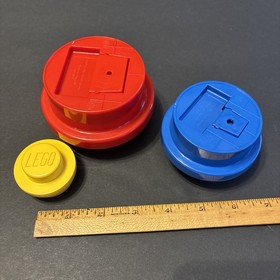 Lego Wall Hangers Set 4016 Blue Red Yellow Fun Decorative, 4 total hooks