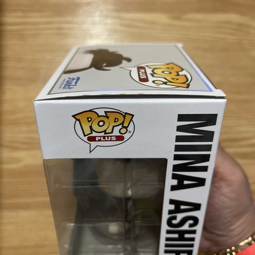 Funko Pop! Vinyl Figur Plus: Kaiju Nr. 8 Mina Ashiro #2083 (Chase Variant) - Bild 11 von 12