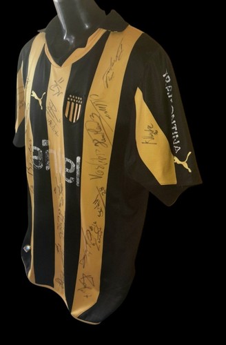 Trikot Peñarol 2011 handsigniert von Federico Valverde und mehr - Bild 2 von 16