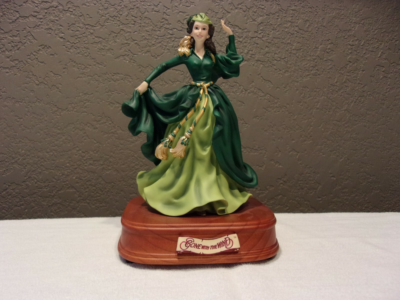 Picture 1 of 5
