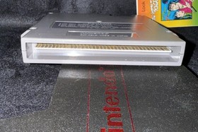 Arkanoid 1987 w/ Manual 5 Screw Nintendo Entertainment System NES