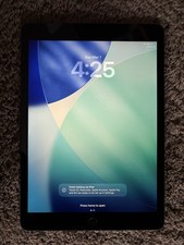 Apple iPad 8th Generation 32GB Space Gray WiFi, Used Great Condition