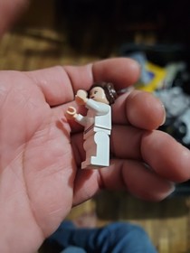 LEGO Star Wars - Rare - Princess Leia w/ Weapon - From 7965 - Excellent