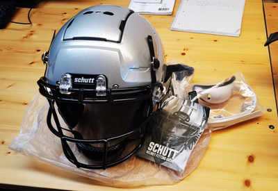 American Football Helm, ''Schutt F7 2.0''