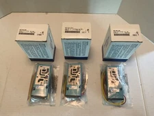 MAC Valves Inc. 82A-0A-CAA Solenoid Valve Base NEW!! Same Day Shipping!!