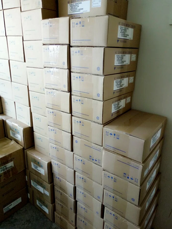 New Yaskawa SGDV-R90A05A Servo Drive SGDVR90A05A Expedited Shipping 1PC - Image 4 of 4