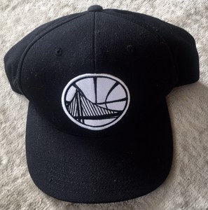 white golden state warriors hat