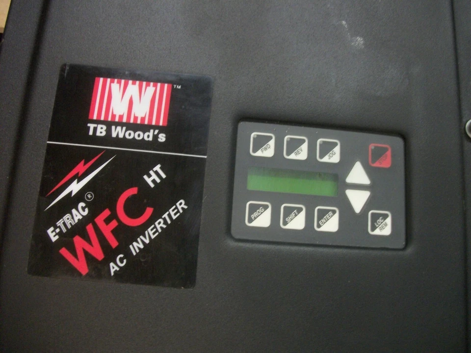 TB WOOD'S E-TRAC WFC HT 15HP AC INVERSOR DRIVE WFC2015-0CHT 230 VOLTIOS 3PH 46,2 AMPERIOS Foto 3 de 4