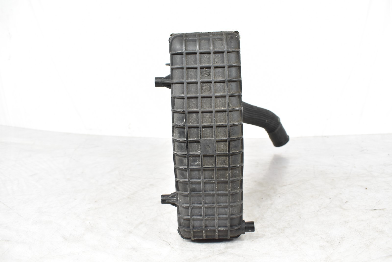 14-17 MASERATI GHIBLI 3.0 FRONT PASSENGER RIGHT RH SIDE INTERCOOLER ID 16474840