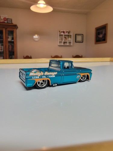 Hot wheels Super ** CUSTOM ** 62 CHEVY PU " CANDY AQUA " USA - Picture 8 of 15