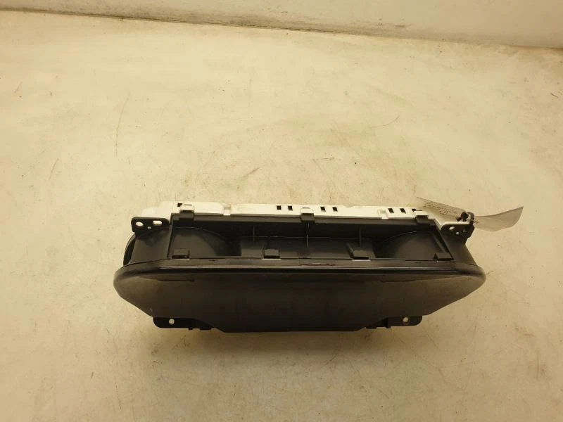 2006 LEXUS RX400H SPEEDOMETER INSTRUMENT CLUSTER ASSEMBLY  - Image 2 of 4