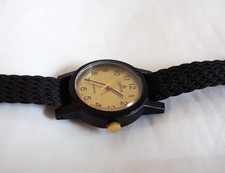 VINTAGE LORUS QUARTZ GIRLS WRISTWATCH Y481-0380 (NEW OLD STOCK)