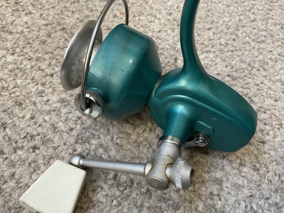 Vis De Boîtier Penn 46-720 Pour Spinfisher 720 720Z 722 722Z - Acier Inox Neuf