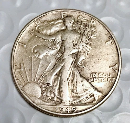 1945 Silver Walking Liberty Half Dollar - Very Fine