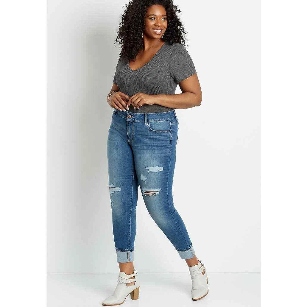 NEW Maurices Curvy Plus Size Jeans Ripped Destressed Destructed Midrise Stretch