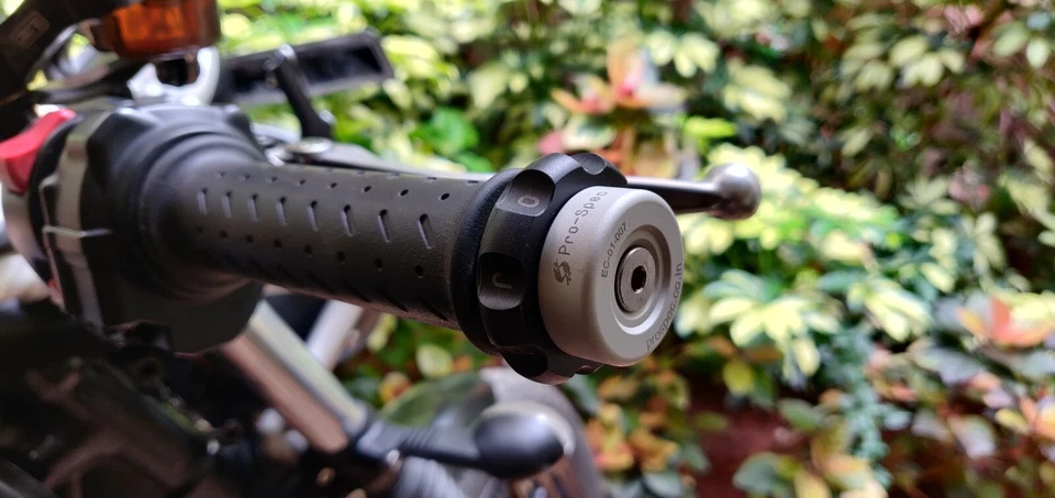 Motorcycle Cruise Control  for Triumph  Street Twin-Pro-Spec Easy Cruz (ECZ 007) - Image 2 of 4