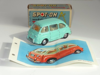 *(?F) triang spot on FIAT MULTIPLA  - 120