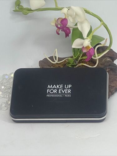 Make Up For Ever Matte Velvet Skin Blurring Powder Foundation - Y375 Golden Sand - Picture 5 of 5