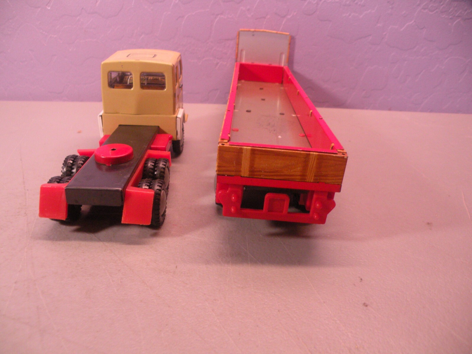 Picture 4 of 8