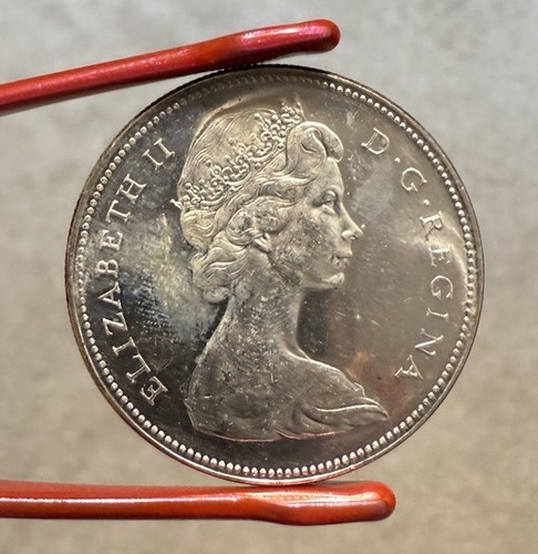 1965 Type 3 Canadian Silver Dollar Coins 80% $1 - Large Beads Blunt 5 - Picture 2 of 3