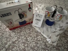 NEW Bialetti Italian Espresso Mini Stove Top Coffee Machine; 2 Designer Cups
