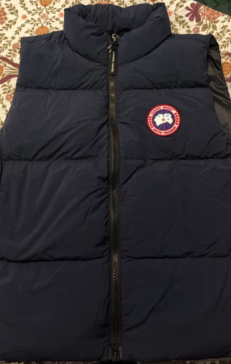 Canada Goose Puffer Vest, Men’s 2XL image 1