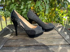 Marc Fisher Tumble Gray Flannel Peep Toe Platform Pump. 7M