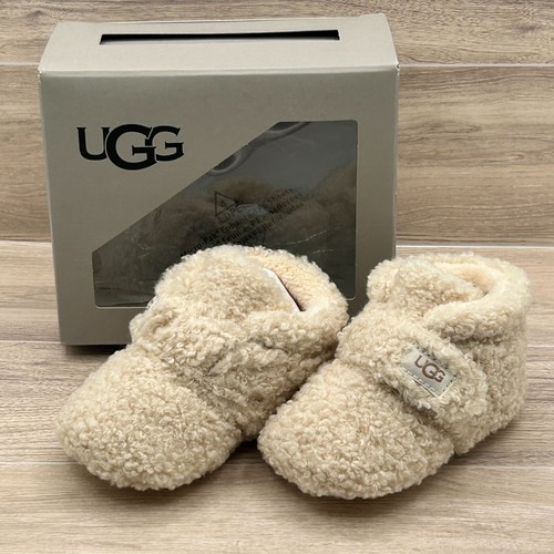 Ugg Bixbee Baby Booties XS 0-6M Cream Fleece-Lined Cozy Slippers W/ Box