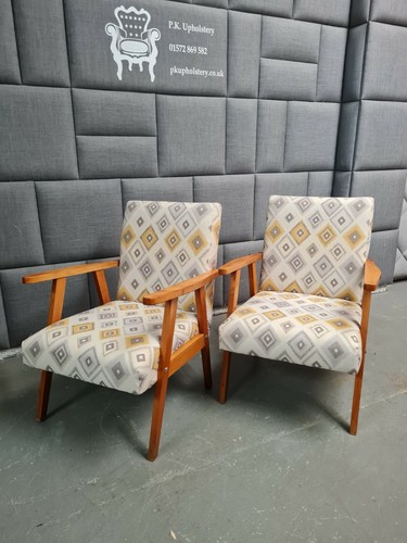 VINTAGE MID CENTURY 1960s ,RETRO,HUNGARIAN LOUNGE ARMCHAIRS EASY CHAIRS - Picture 5 of 9