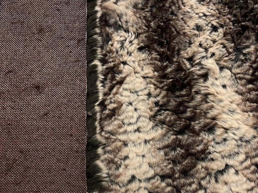 Material de tela de piel sintética súper lujoso HI LO MARRÓN OSCURO Y CREMA CHINCHILA Foto 3 de 4