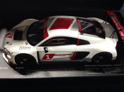 Audi R8 LMS Spark Modell 1/18 Exclusive Scale Model | eBay