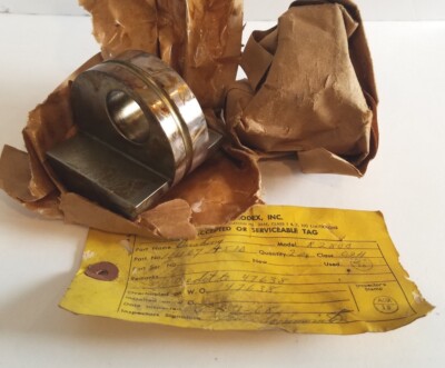 Lot Pratt & Whitney R-2000, R-2800 Aircraft Engine Bushing