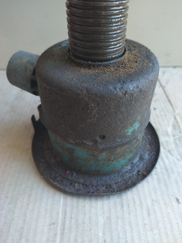 Vintage Holden 3 Stage Bottle Jack - Picture 4 of 5