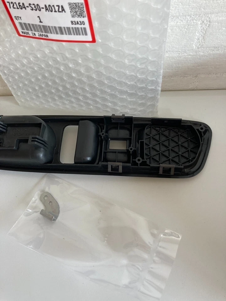 GENUINE HONDA PRELUDE 1997-2001 DRIVER SIDE DOOR HANDLE 72164-S30-A01ZA* - Image 3 of 4