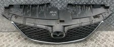 Calandre Mazda MPV
