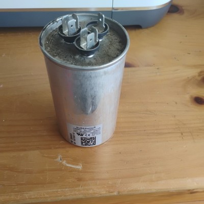 Surephon89M83 100335-15 Capacitor 45+10 MFD 440V round Replacement