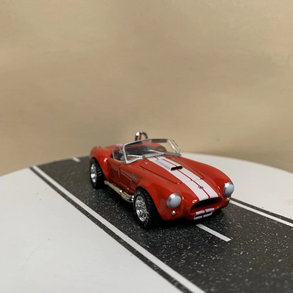 Matchbox Barrett Jackson 1965 Shelby Cobra 427 S/C Roadster Red/White 1:64 NM - Image 4 of 4