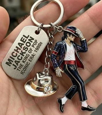 Michael Jackson Schlüsselanhänger mit Michael Jackson Namensplakette und Hut