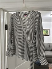 Vince Camuto Black and White Wrap Blouse- Siz...