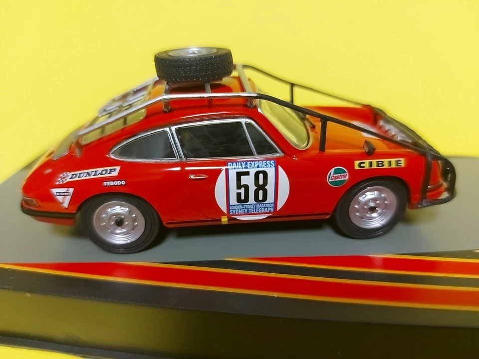 die Cast 1.43 Cast Porsche 911 S-1968 - Immagine 4 di 4