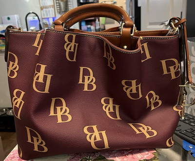 BRAND NEW Monogram Brenna DOONEY & BOURKE - NEVER USED - AUTHENTIC