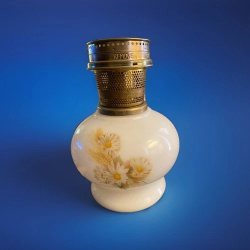 Vintage Aladdin 23 Kerosene Oil Lamp Daisies Wheat Milk Glass Floral White