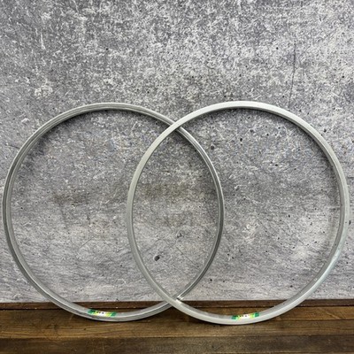 Vintage Araya RM-20 26 In Mountain Bike Rims 32H Silver Clincher